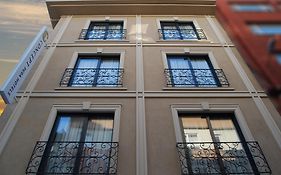 Concept Pera Hotel